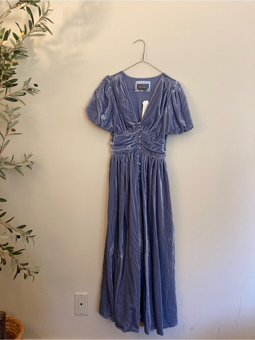 Anthropologie The Katrina Velvet Midi Dress